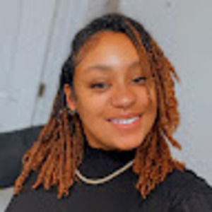 Meet your Posher, Raquel